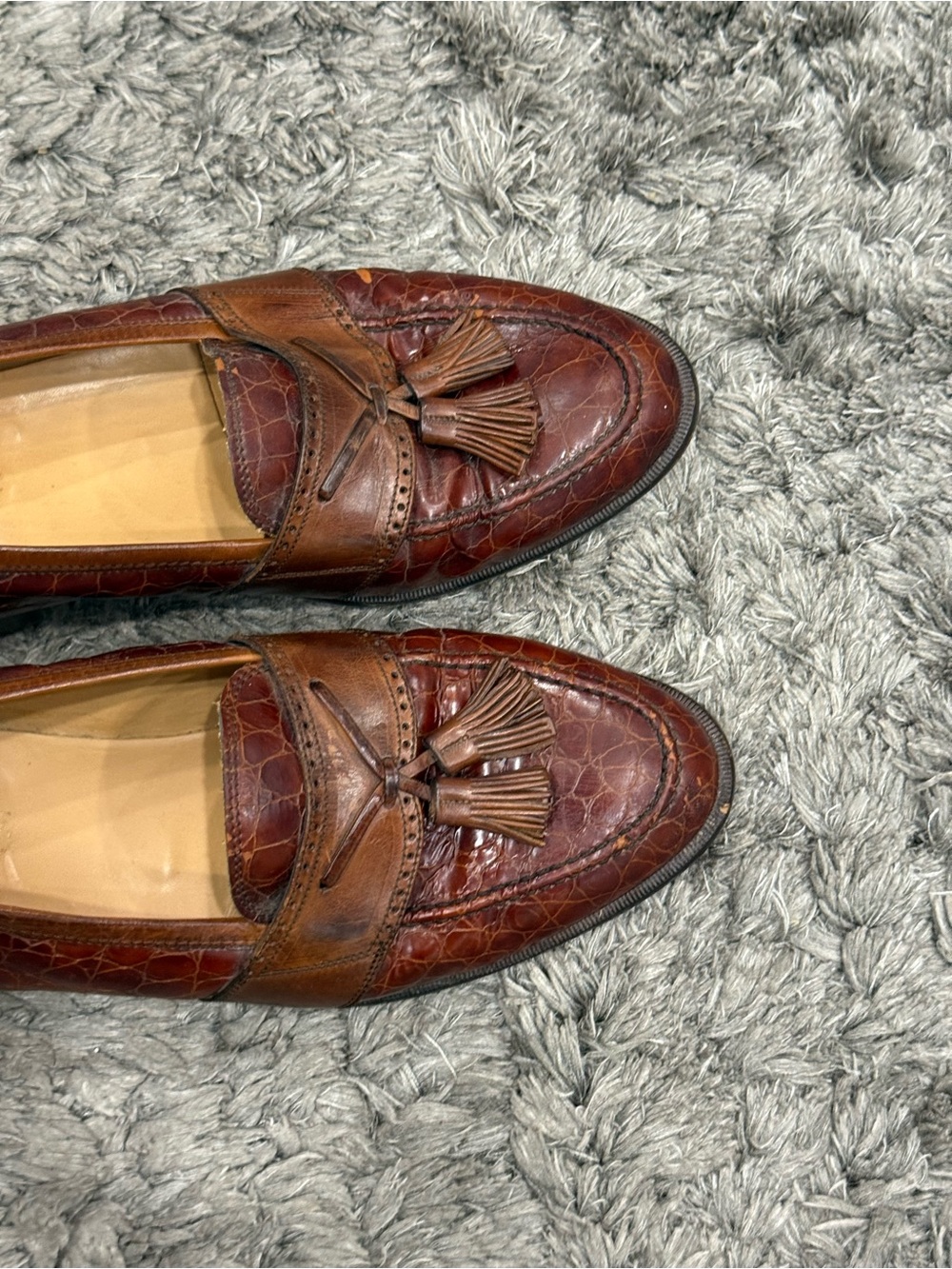 Johnston & Murphy Cellini Brown Leather Italian Tassel Loafer - Picture 4 of 12